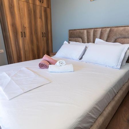 Roel Apartments Sarandë 外观 照片