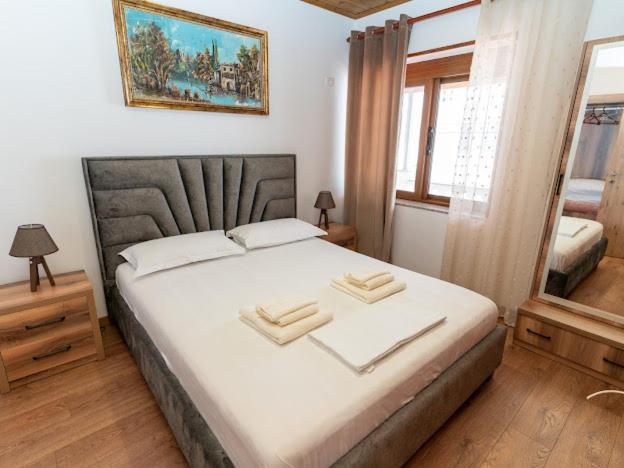 Roel Apartments Sarandë 外观 照片