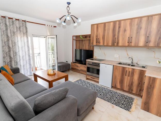 Roel Apartments Sarandë 外观 照片