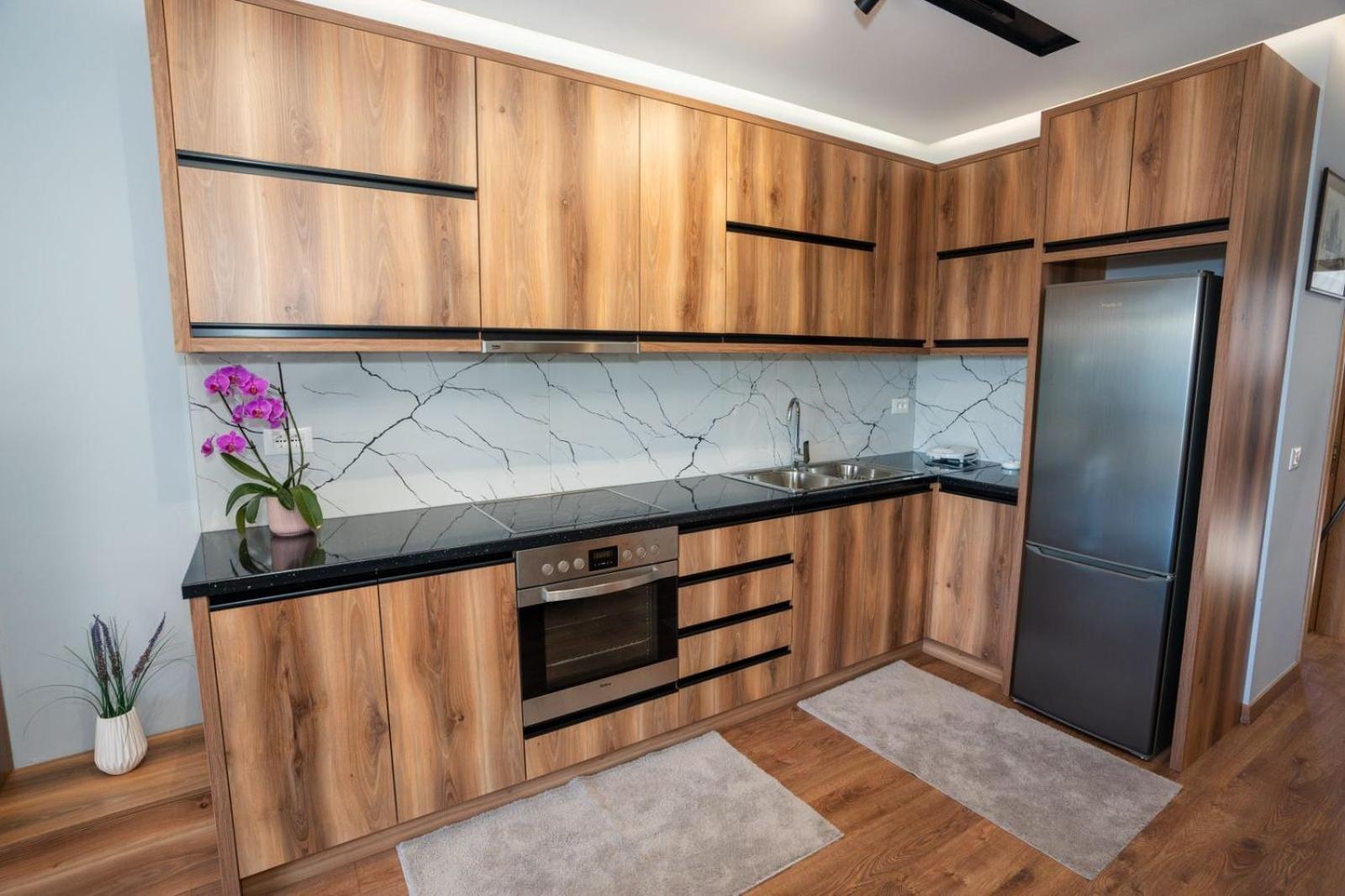 Roel Apartments Sarandë 外观 照片